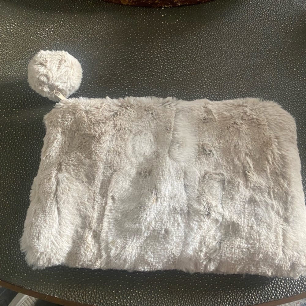 Pier One Purse - Picture 2 of 4